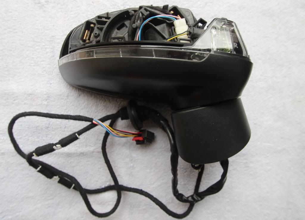 The Audi A1 Forum • View topic Genuine Electric Folding Wing Mirrors