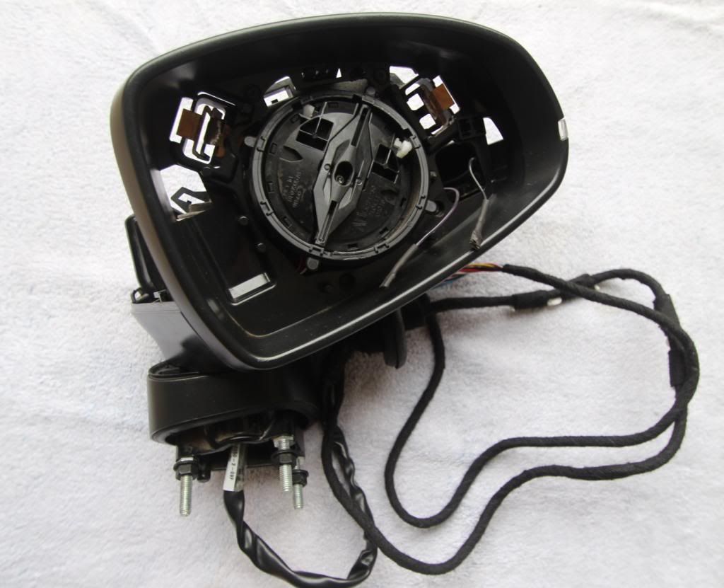 The Audi A1 Forum • View topic Genuine Electric Folding Wing Mirrors