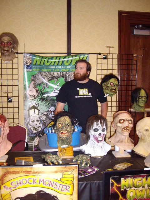 [Image: maskfest025.jpg]