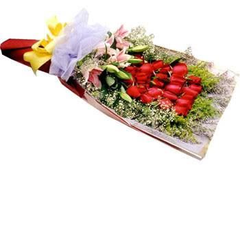 Cùng mua hoa tặng cho người thân yêu