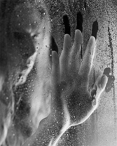 tristeza.jpg TRISTEZA image by KAELEDS