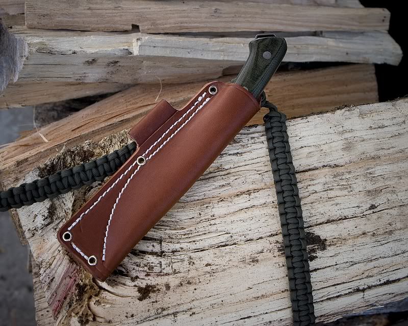 How to wear knife with a backpack waist strap?