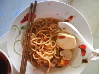 Yong tau foo noodle