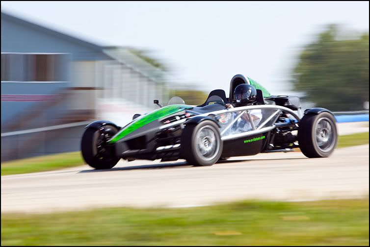 IMAGE: http://i282.photobucket.com/albums/kk258/Ken-Cravillion/Sept%2009%20Lapping%20Day%20Pics/LP010.jpg