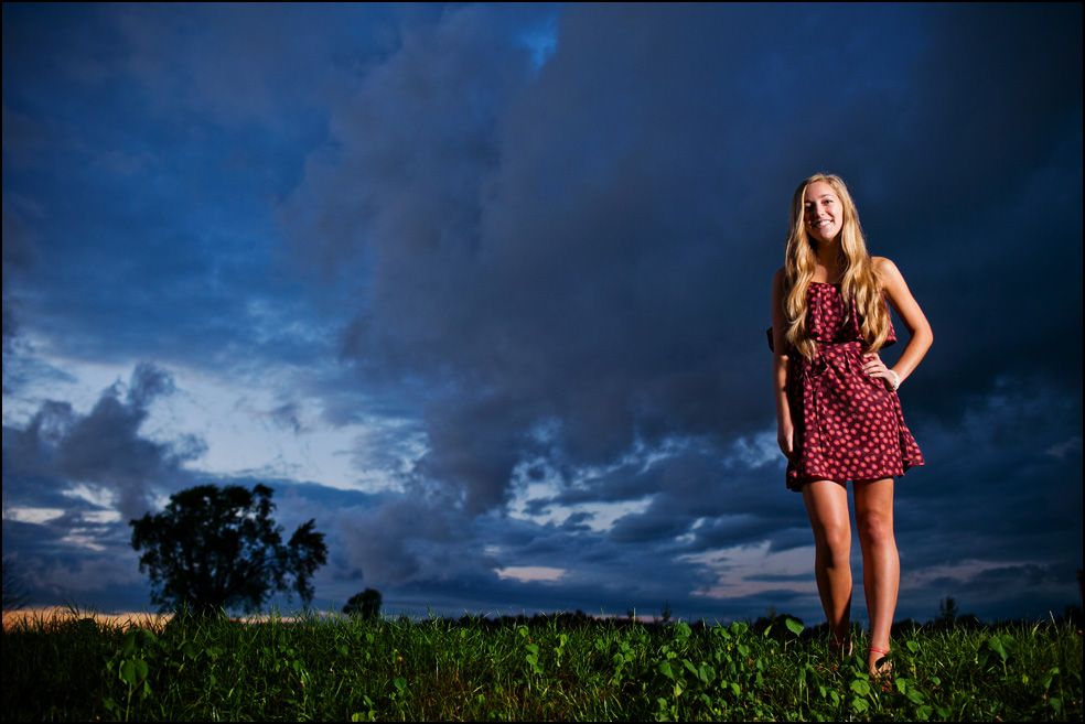 IMAGE: http://i282.photobucket.com/albums/kk258/Ken-Cravillion/Wedding%20Stuff/PB048_zps54568ade.jpg