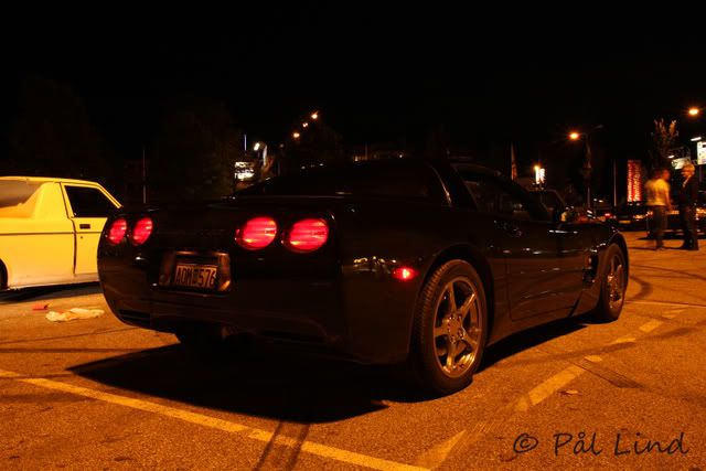 http://i282.photobucket.com/albums/kk261/Pa113/corvette.jpg