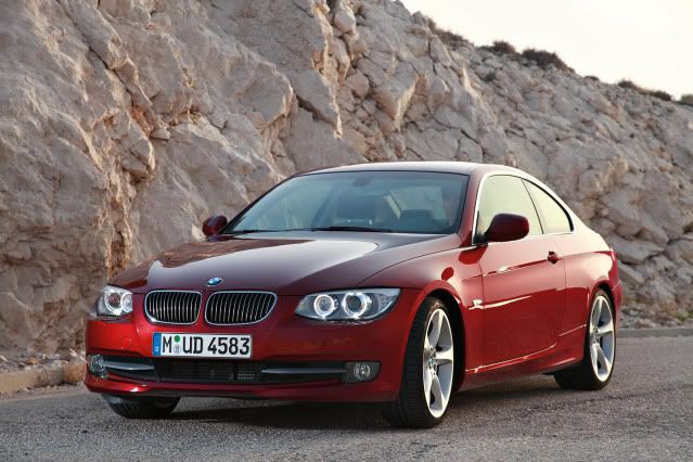 2011-BMW-3-Series-Coupe-Convertible-1.jpg