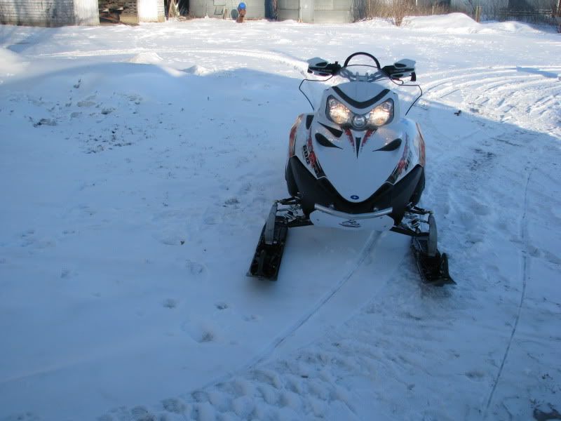 newsnowmobile059.jpg