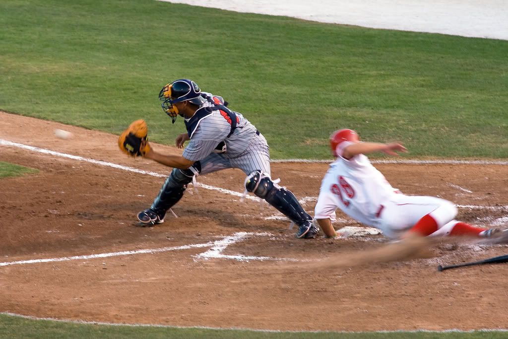 IMAGE: http://i282.photobucket.com/albums/kk269/SKBUCKEYE/IMG_6180.jpg