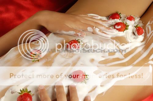 http://i282.photobucket.com/albums/kk269/foxi72/strawberries1.jpg