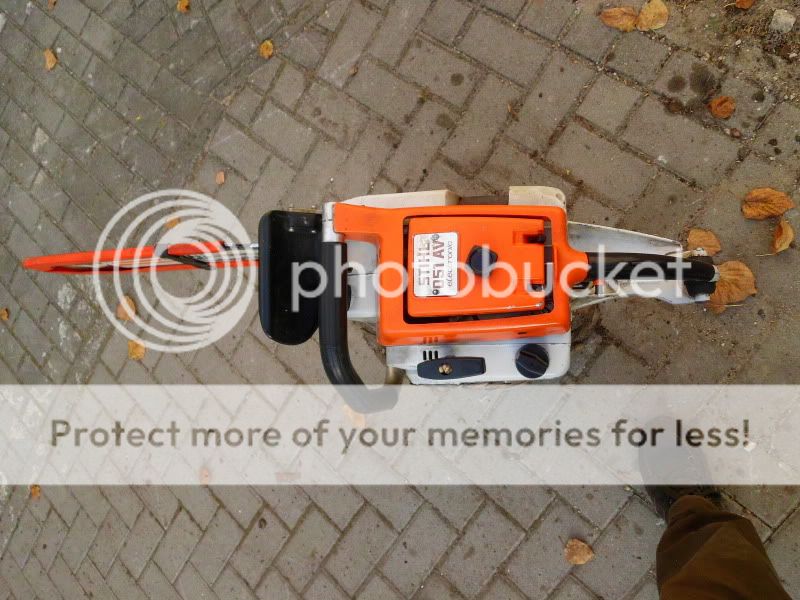 Stihl 051 mit Kettenbremse - Alles rund um die Motorsäge: www ...