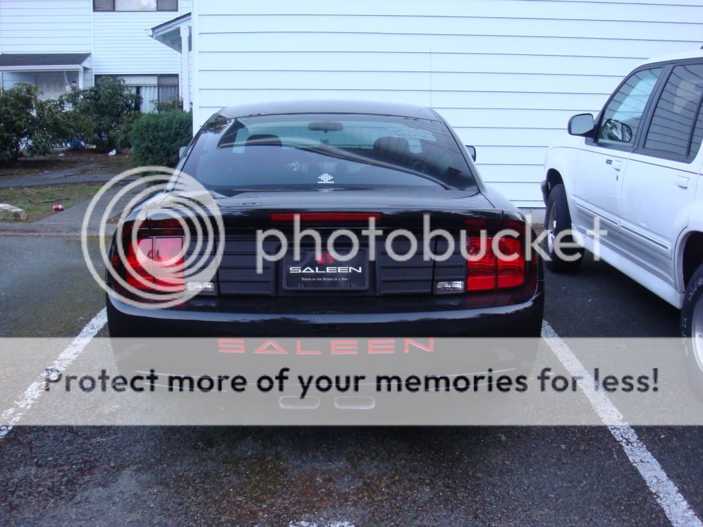 2008 Ford mustang saleen red flag edition #2